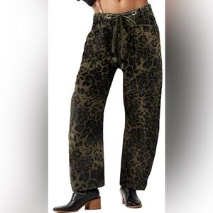 NWT Denim green leopard barrel jeans